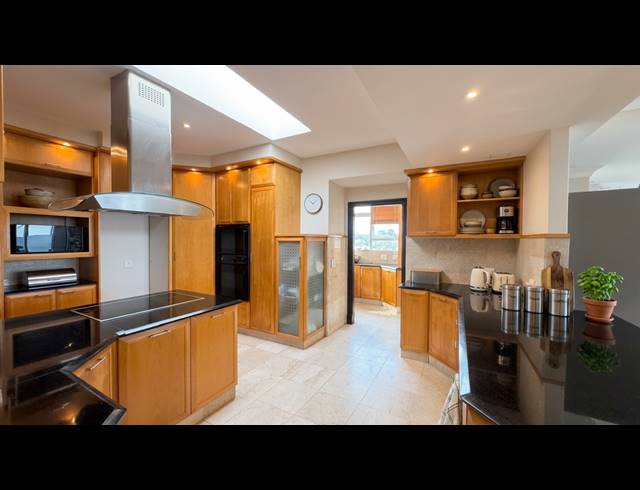 4 BEDROOM APARTMENT FOR SALE IN MORNINGSIDE